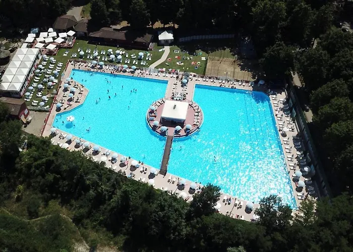 Clementi Otel Salice Terme
