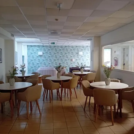 Hotel Clementi